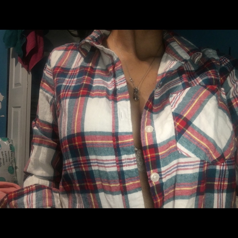 long sleeve plaid shirt
